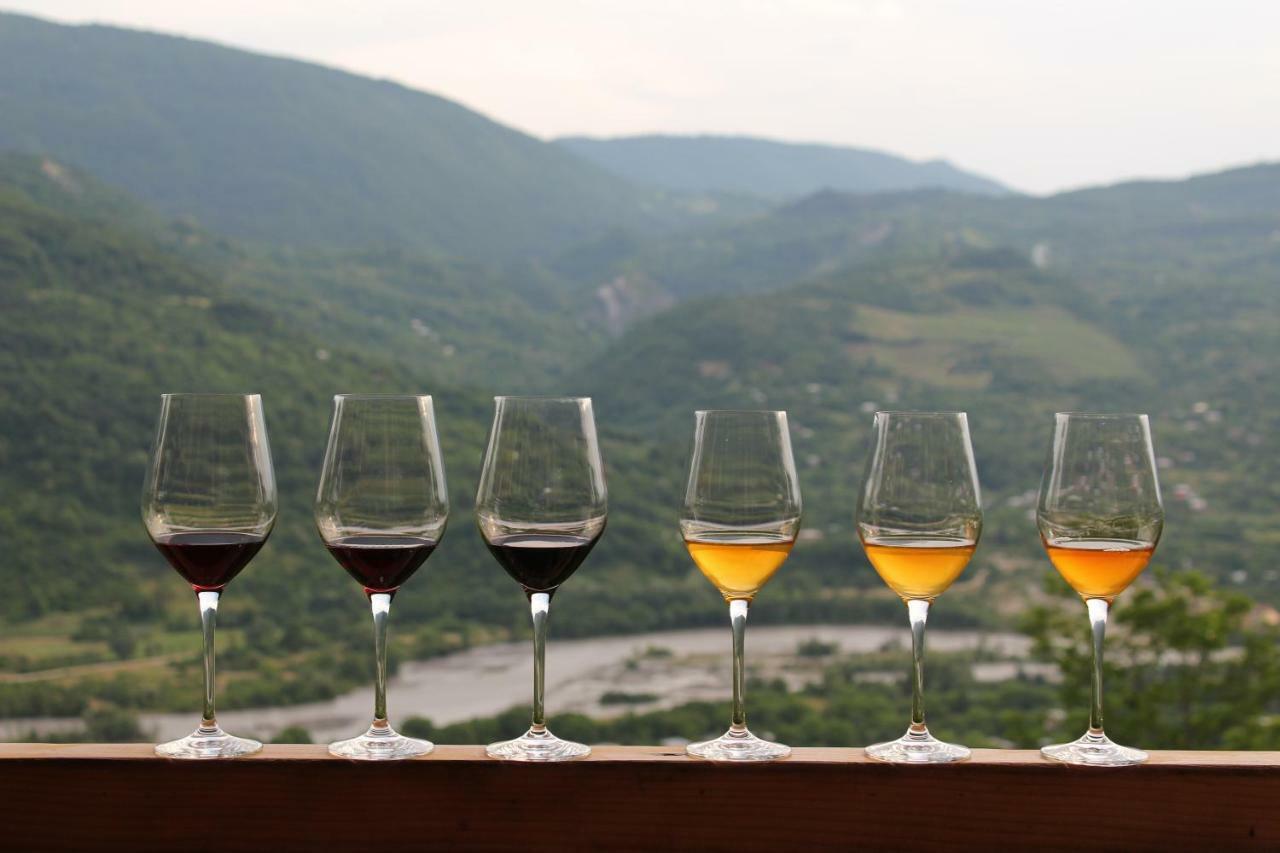 فندق أمبرولاوريفي  Sadmeli Winery المظهر الخارجي الصورة